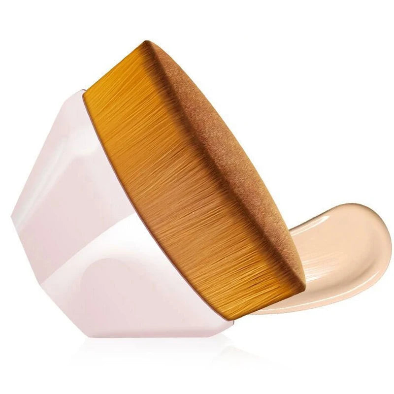 Kabuki Makeup Brush